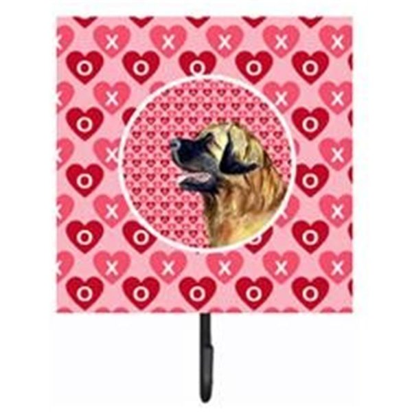 Micasa 4.25 x 7 in. Leonberger Valentines Love and Hearts Leash Or Key Holder MI728576
